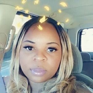 Meet your Posher, Constance